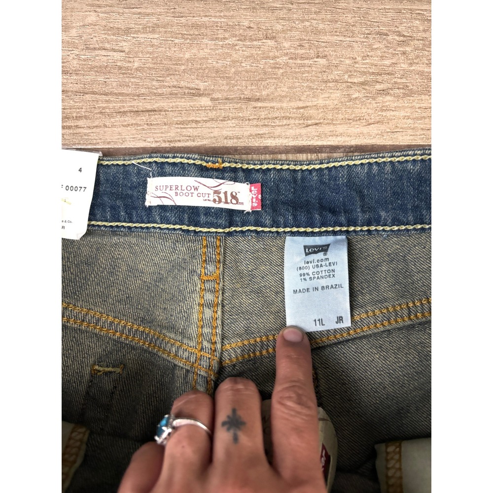 Levi's‎ Juniors Bootcut Jeans 11R Dark Wash Low Rise Denim NWT - Picture 6 of 12
